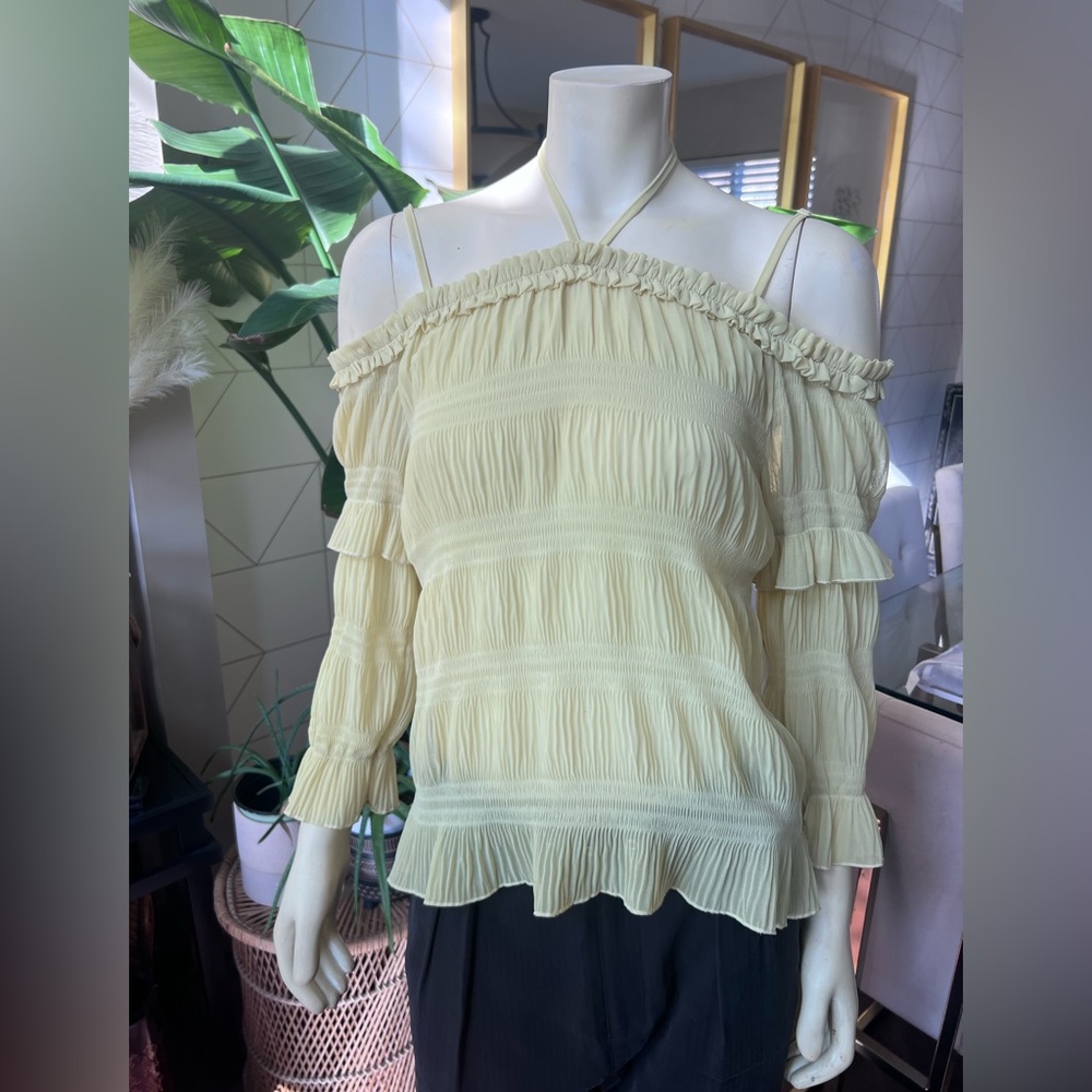 YELLOW BLOUSE